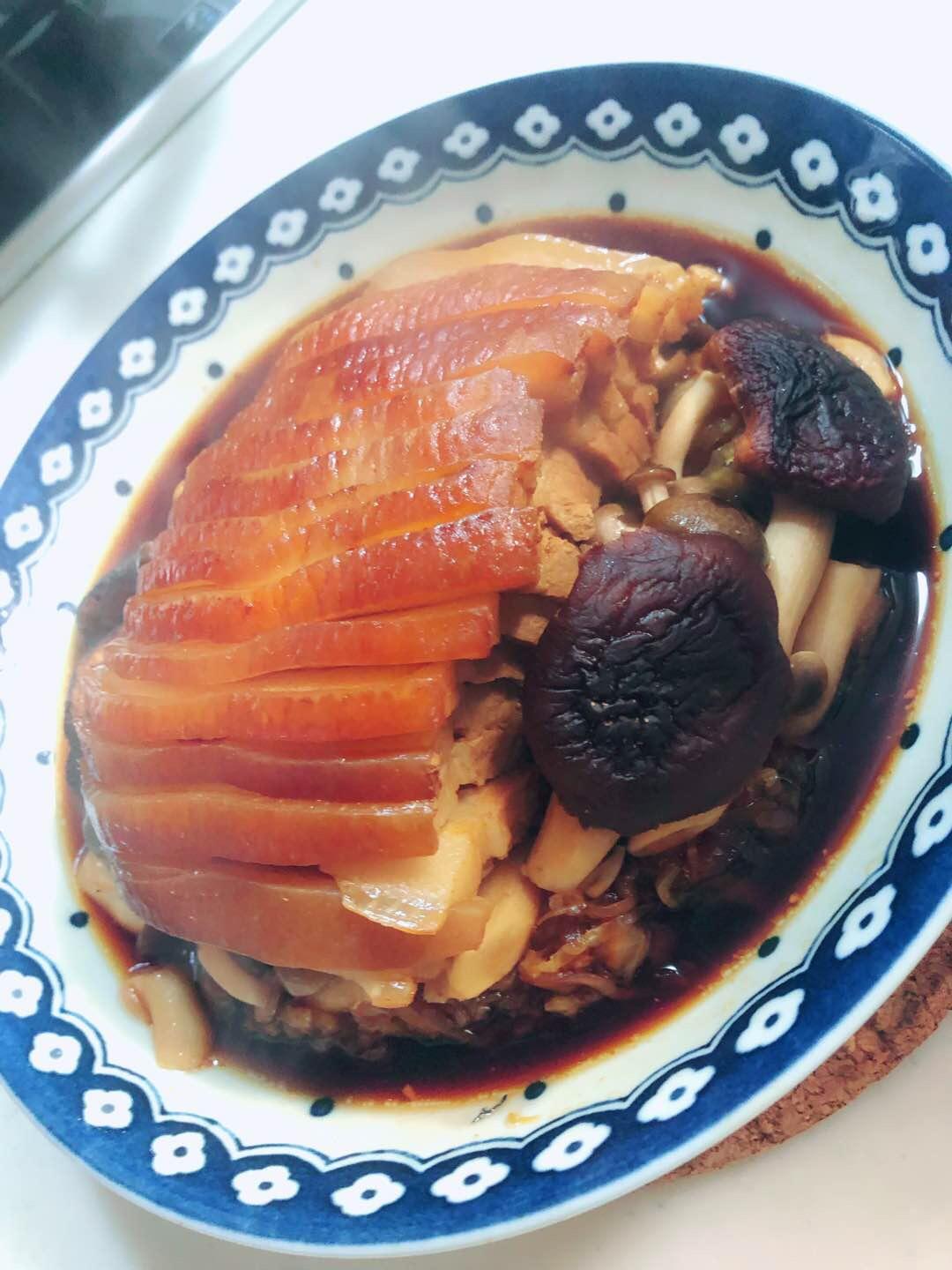 酸菜扣肉