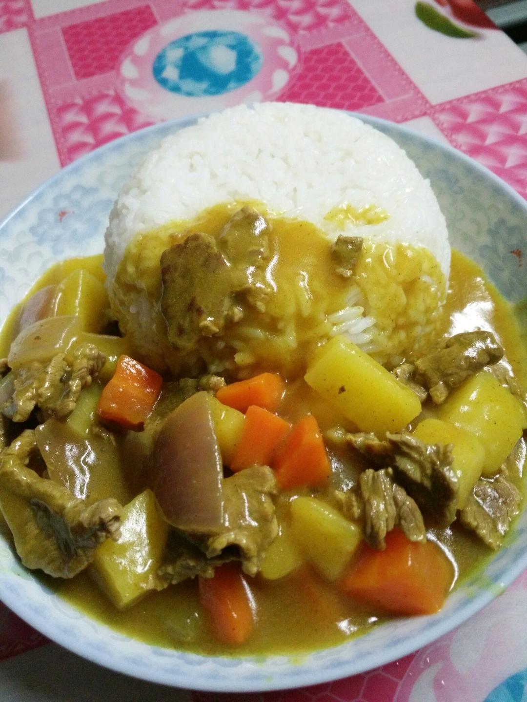 咖喱牛肉饭