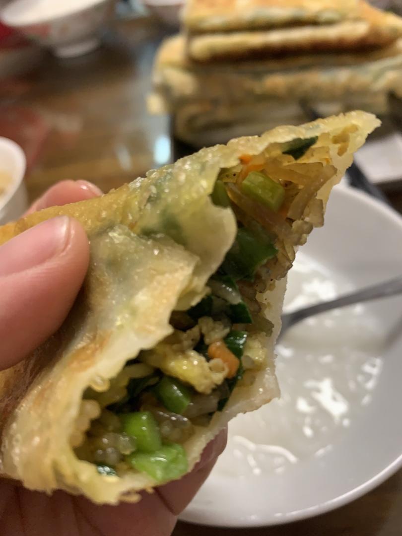 吹弹可破的韭菜盒子
