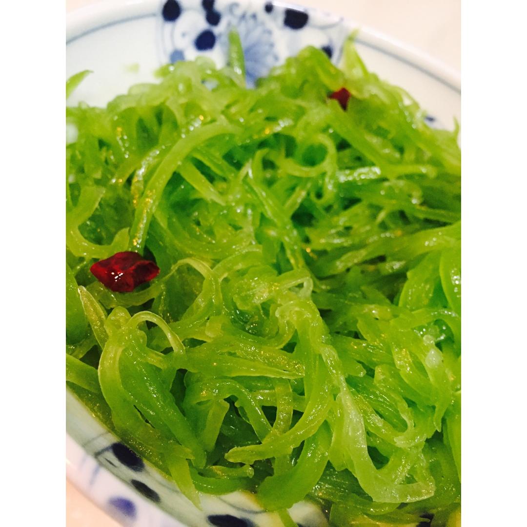凉拌莴笋