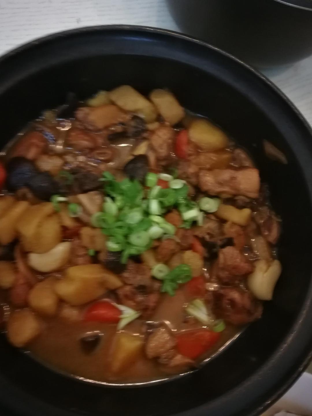 比黄焖鸡还要好吃的香菇炖鸡腿