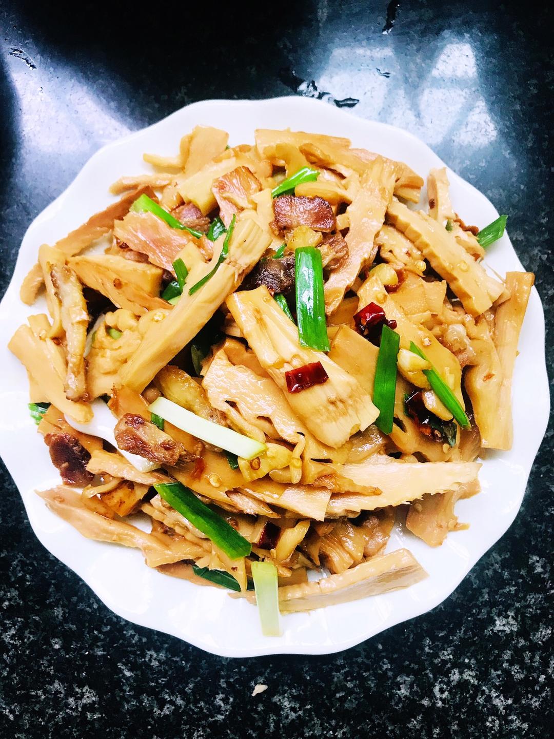 笋干炒肉的做法