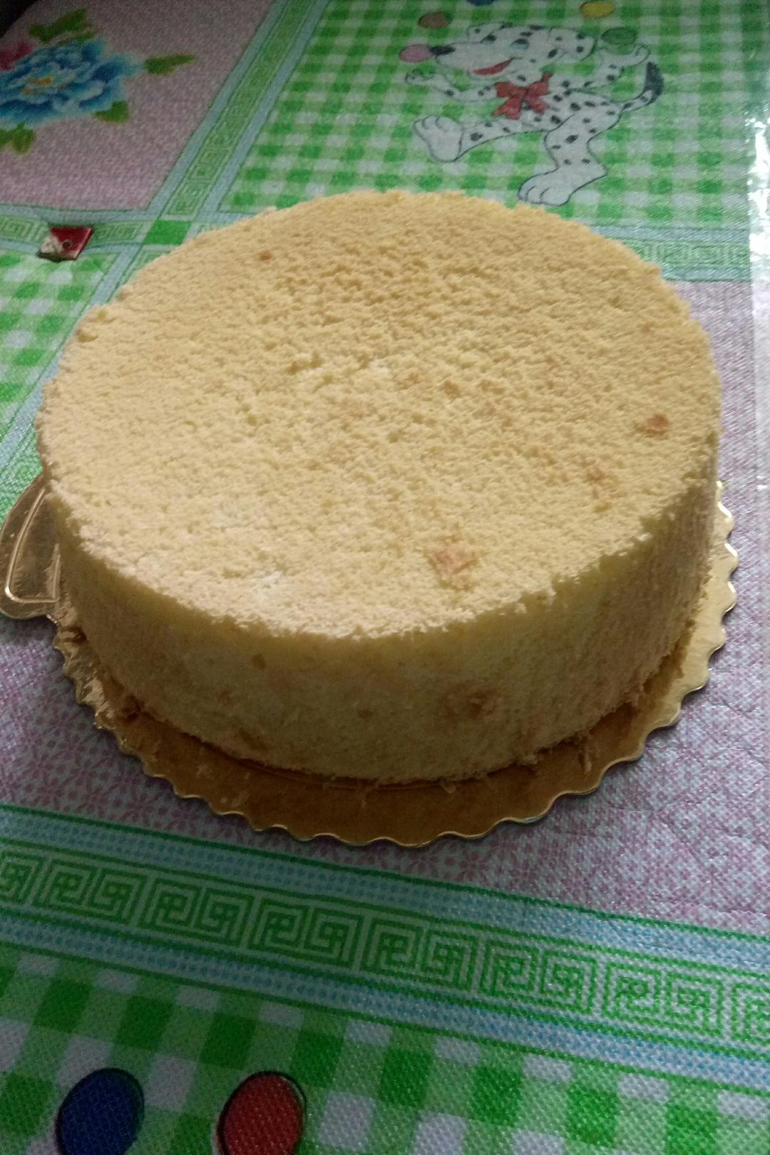 蛋糕的做法（8寸戚风蛋糕）