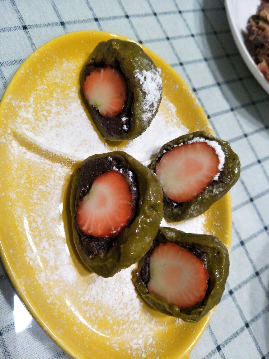 抹茶草莓大福