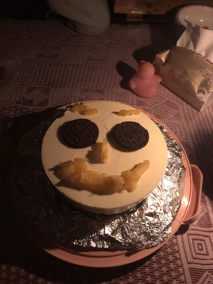 菠萝白巧慕斯蛋糕