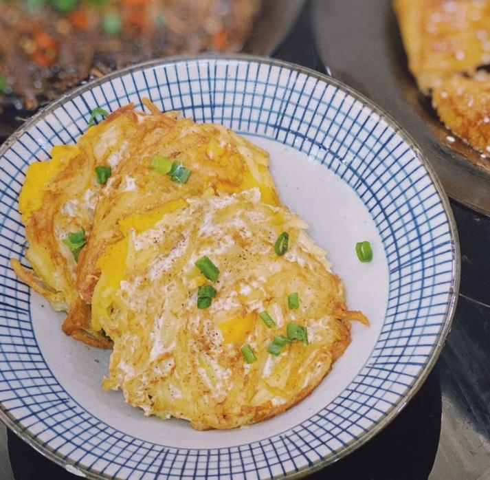 土豆丝窝蛋