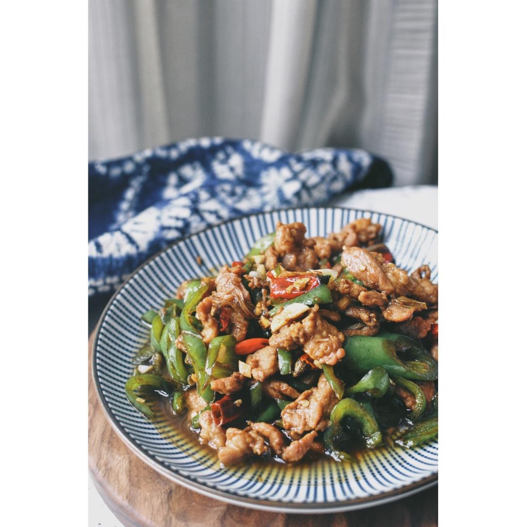 农家小炒肉【记忆中勾魂的油汤】