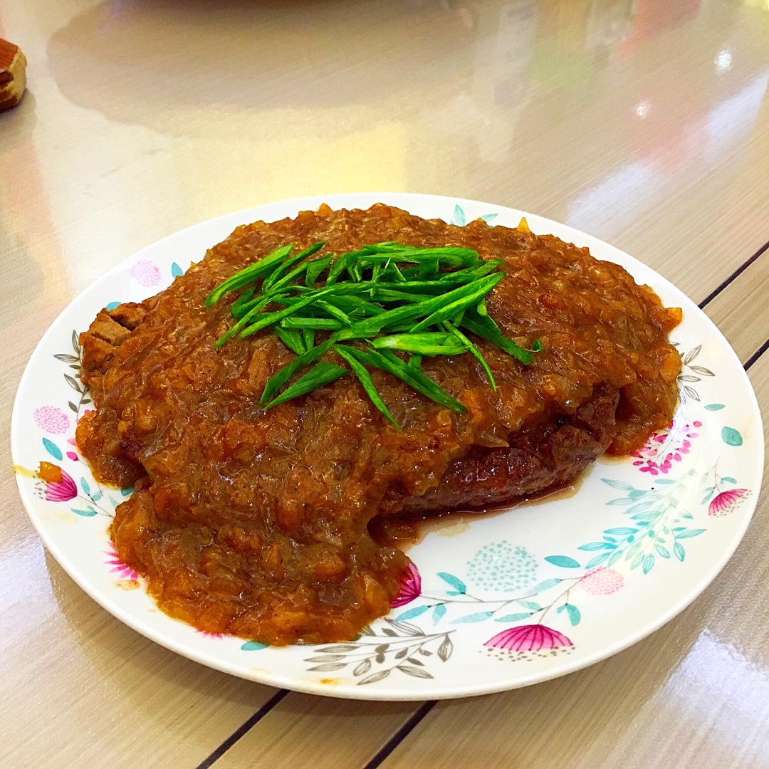 食戟之灵-- 夏里亚宾牛排盖饭