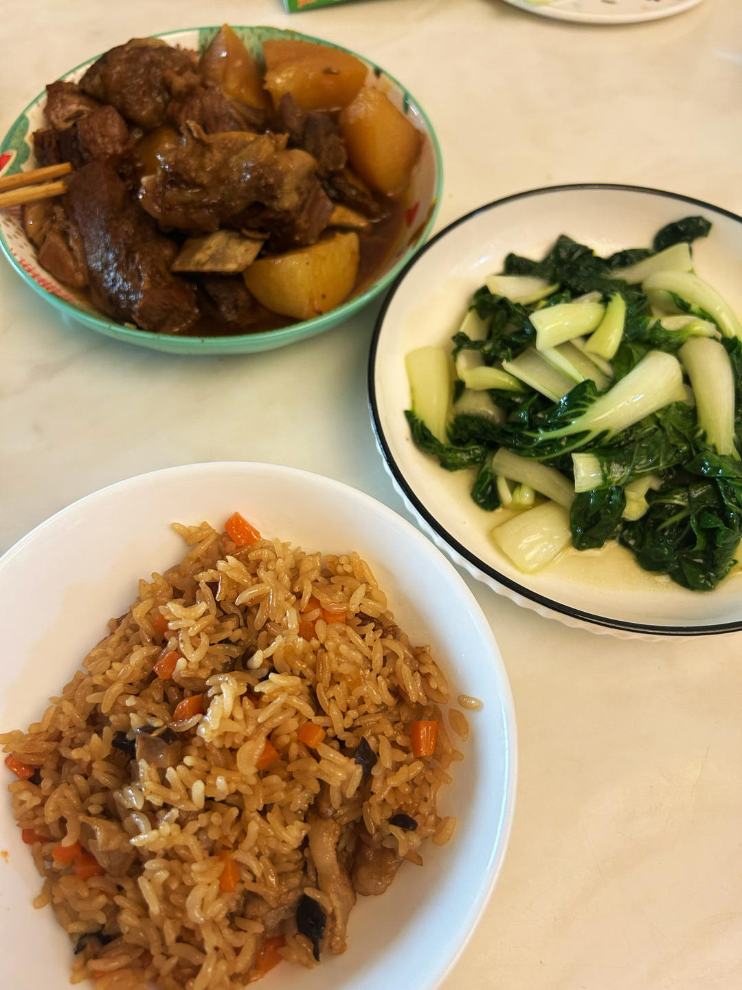 香喷喷炖牛排骨