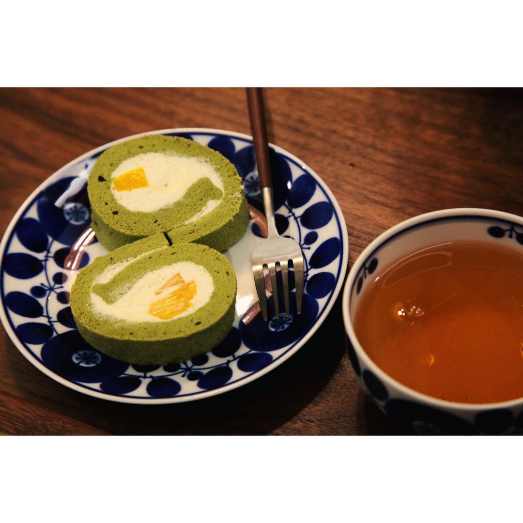 抹茶戚风蛋糕卷