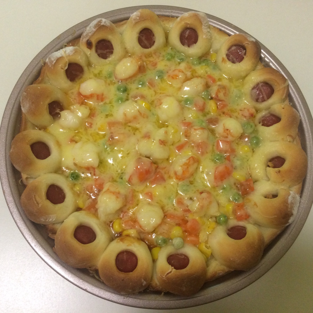 萨米肠蘑菇花边披萨