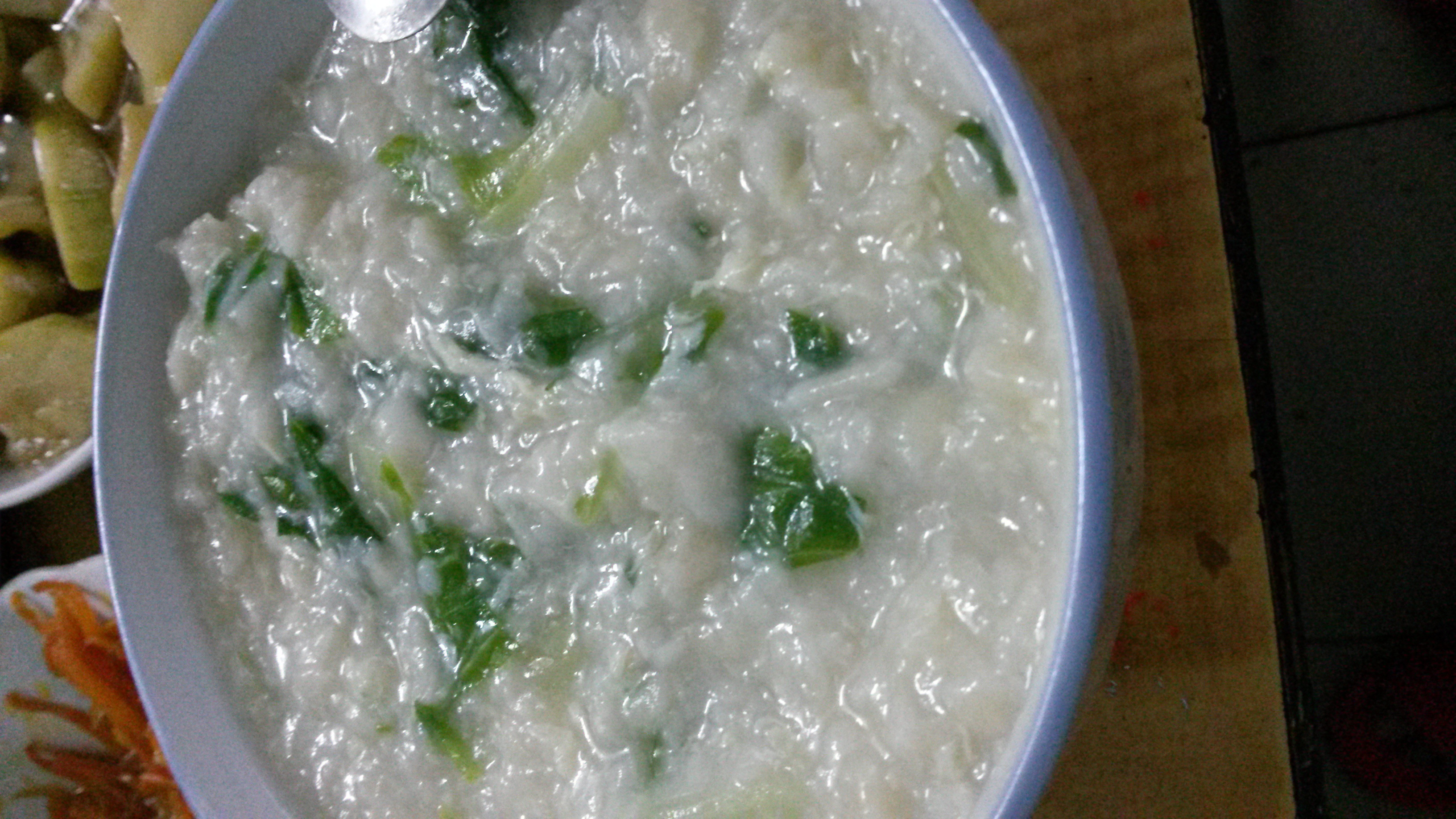 青菜鸡蛋面疙瘩汤
