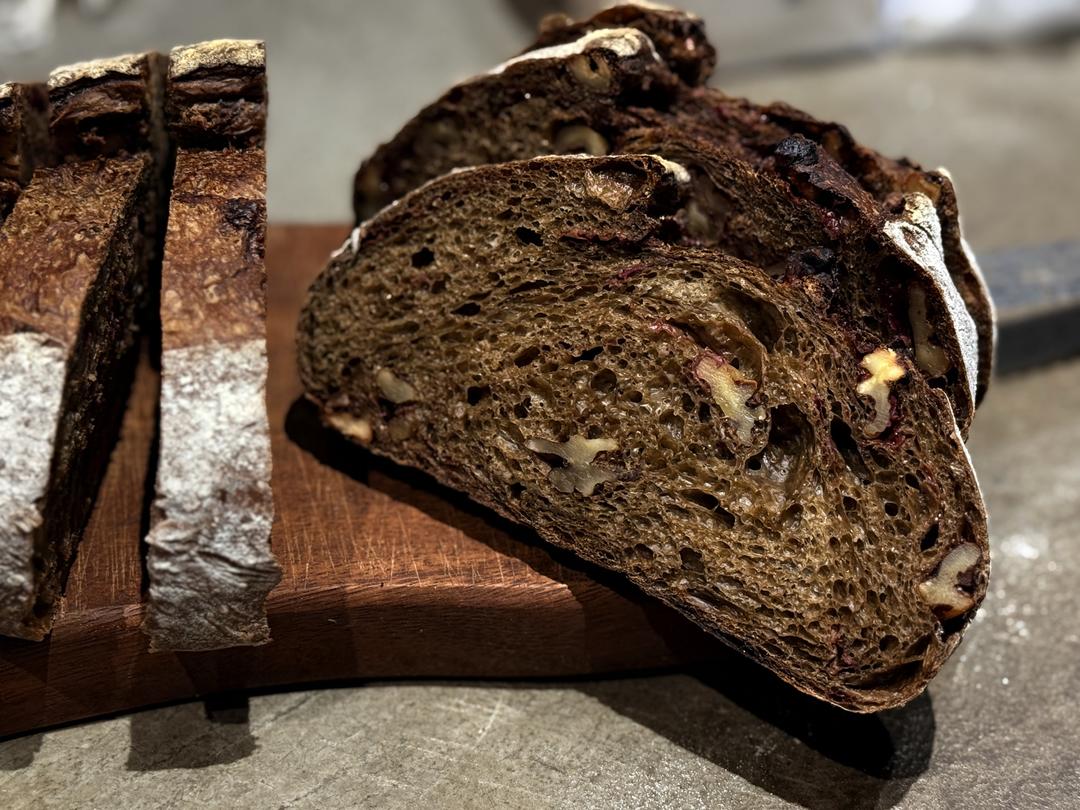 焙茶玫瑰核桃欧包的做法