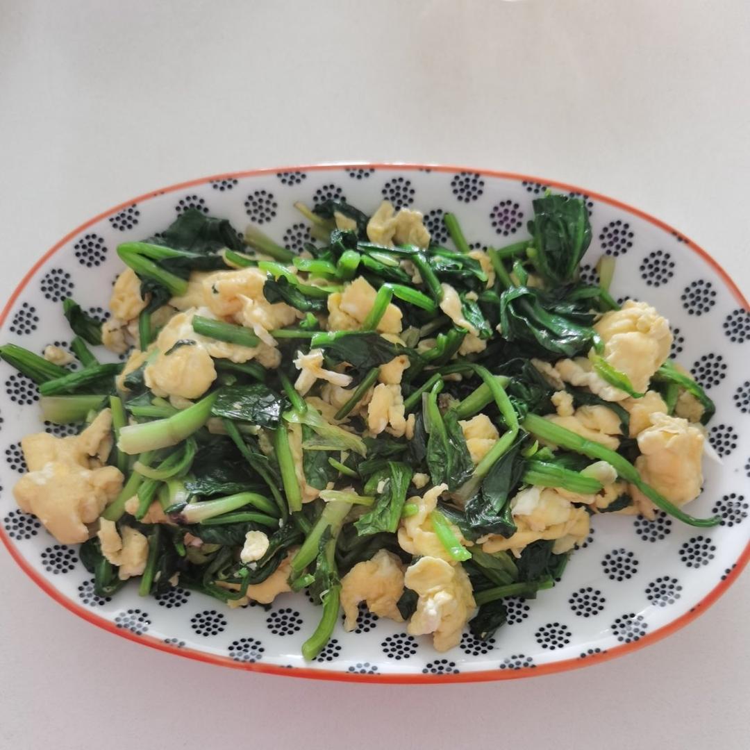 菠菜炒鸡蛋