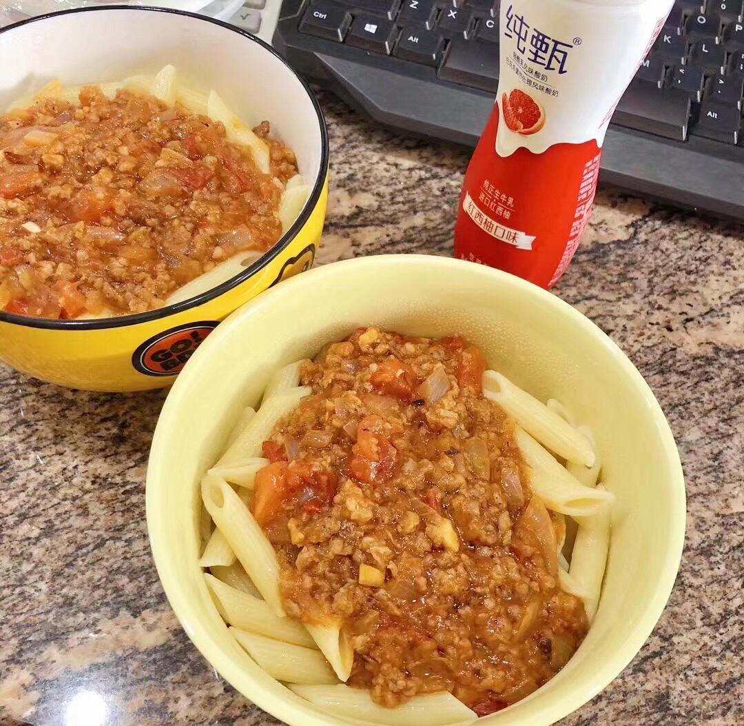番茄肉酱意面