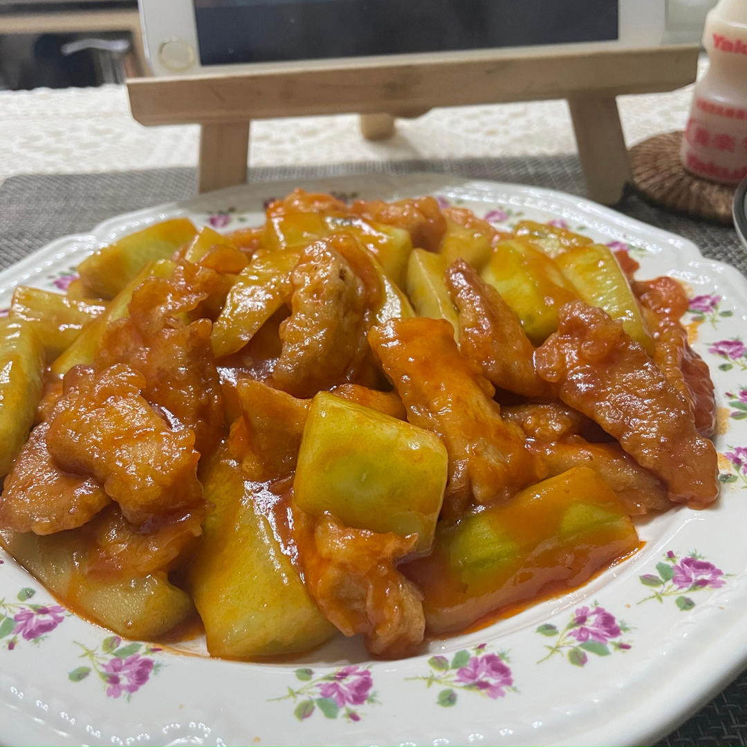 饭店里面糖醋里脊凭什么那么好吃，你看你也行