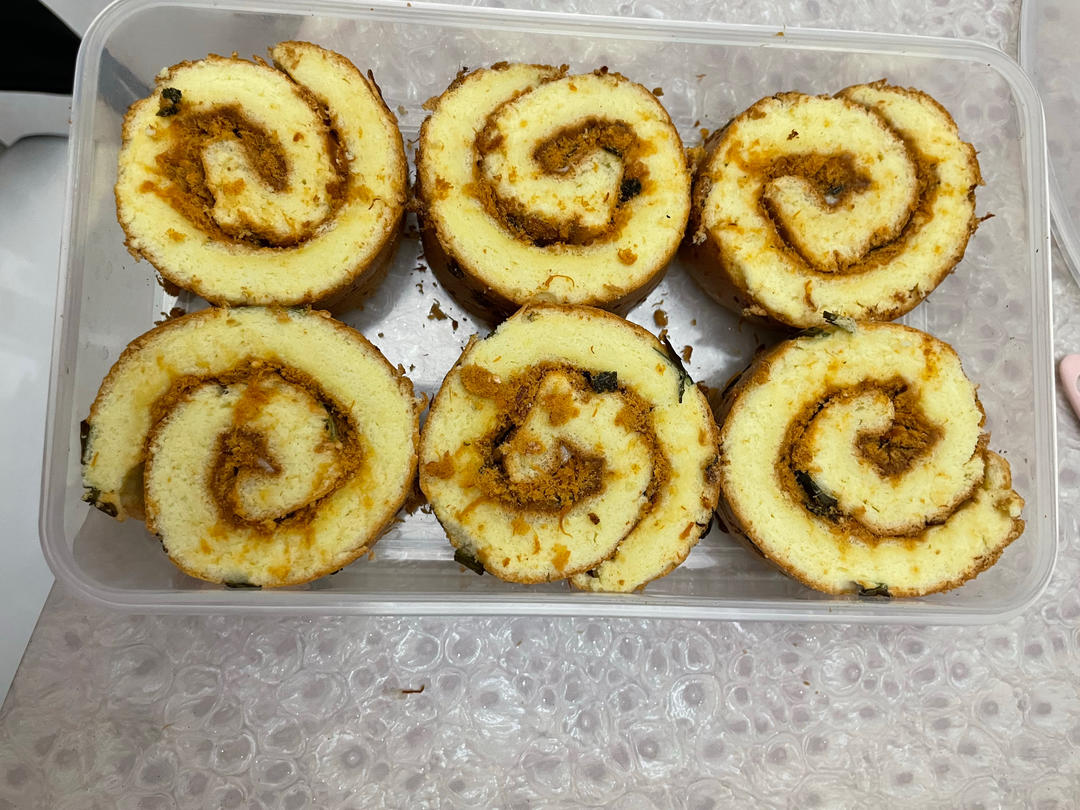 香葱海苔肉松芝麻蛋糕卷