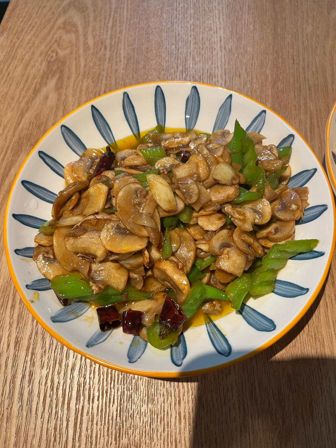 素炒鲜口蘑（白蘑菇），快手家常菜