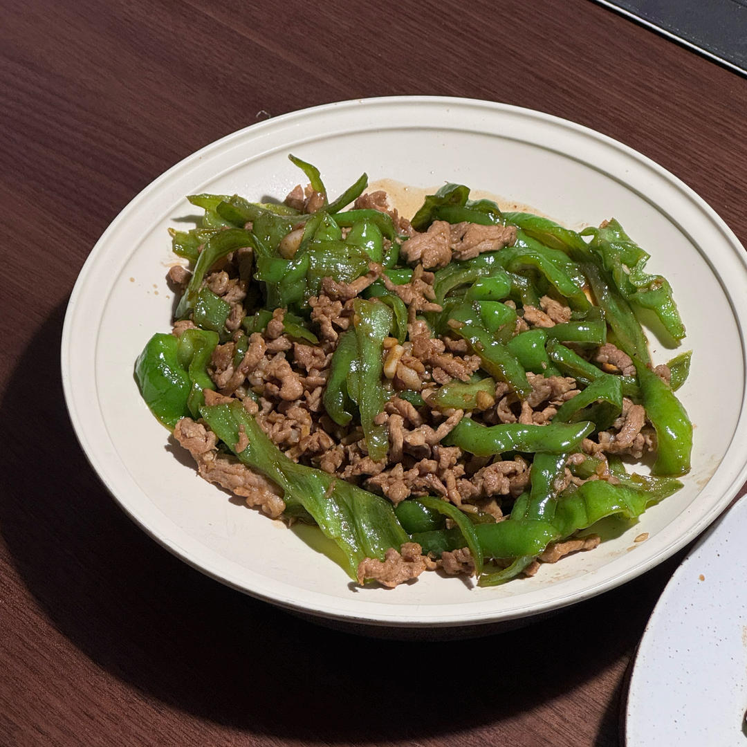 ‼️好吃到舔盘的青椒肉丝盖浇饭