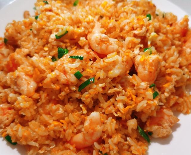 咸蛋黄鲜虾炒饭 咸蛋黄鲜虾炒饭