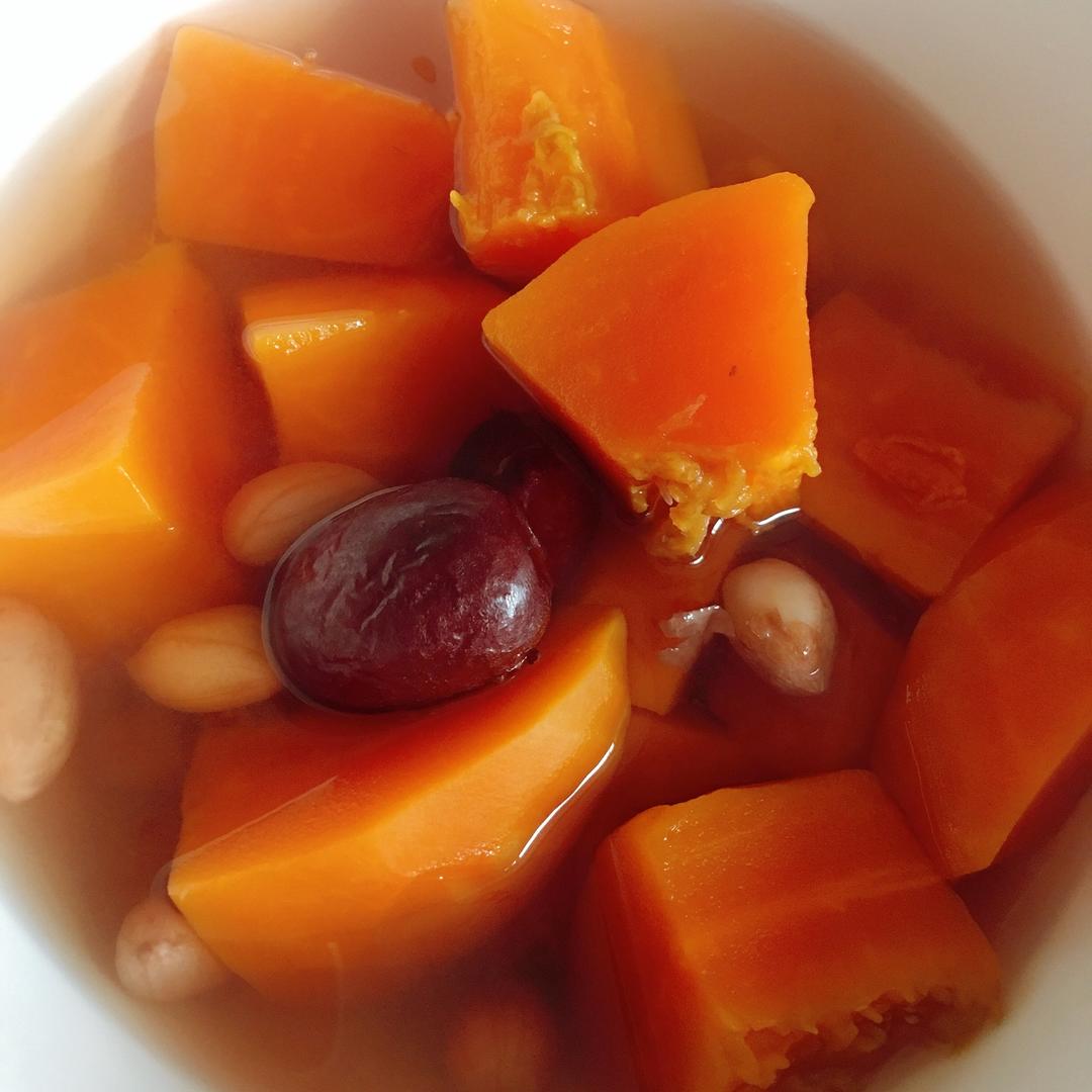 精灵猪小弟i做的下奶神汤(木瓜花生炖大枣)亲证月子催奶利器