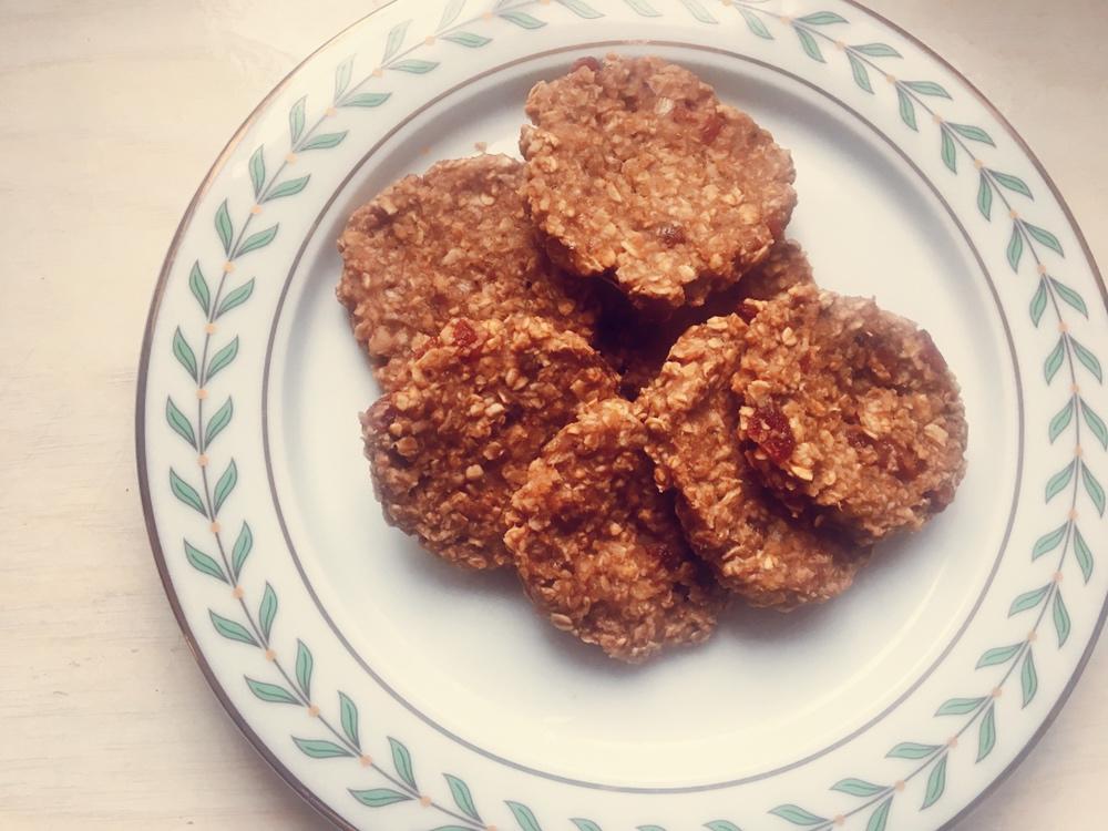 超简单-香蕉燕麦饼干（软软QQ的！）