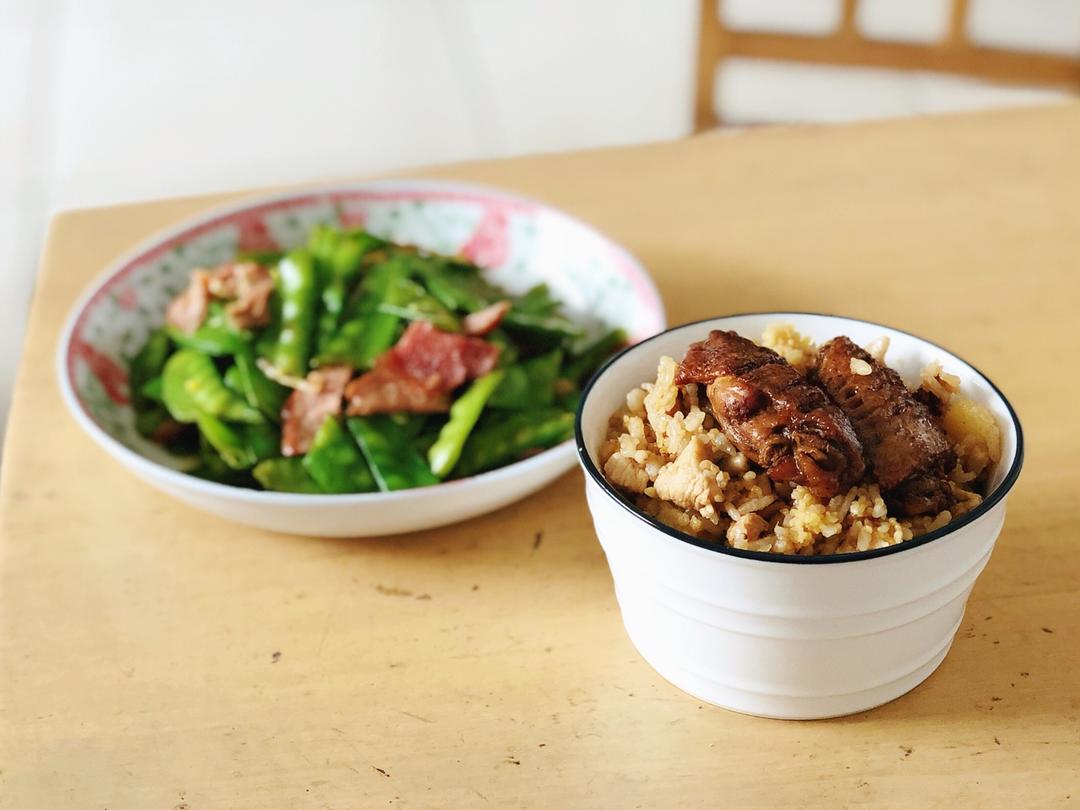 酱香香菇鸡肉焖饭