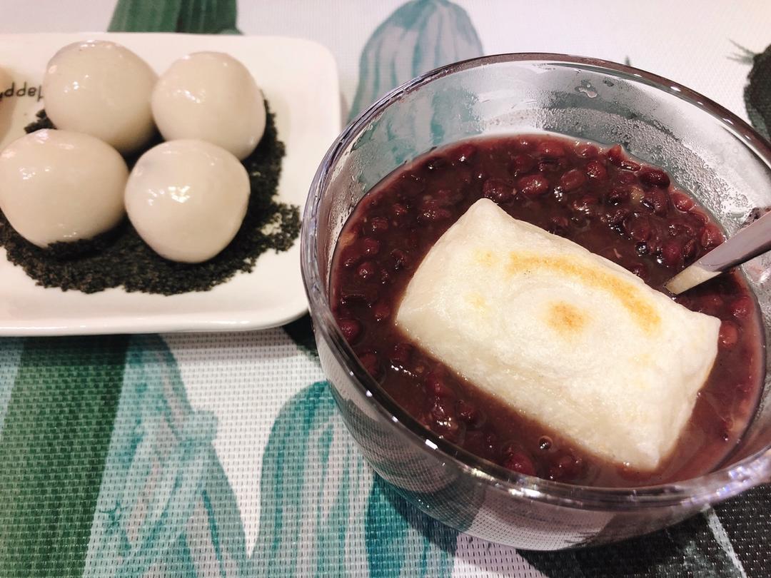 日式の烤年糕红豆汤