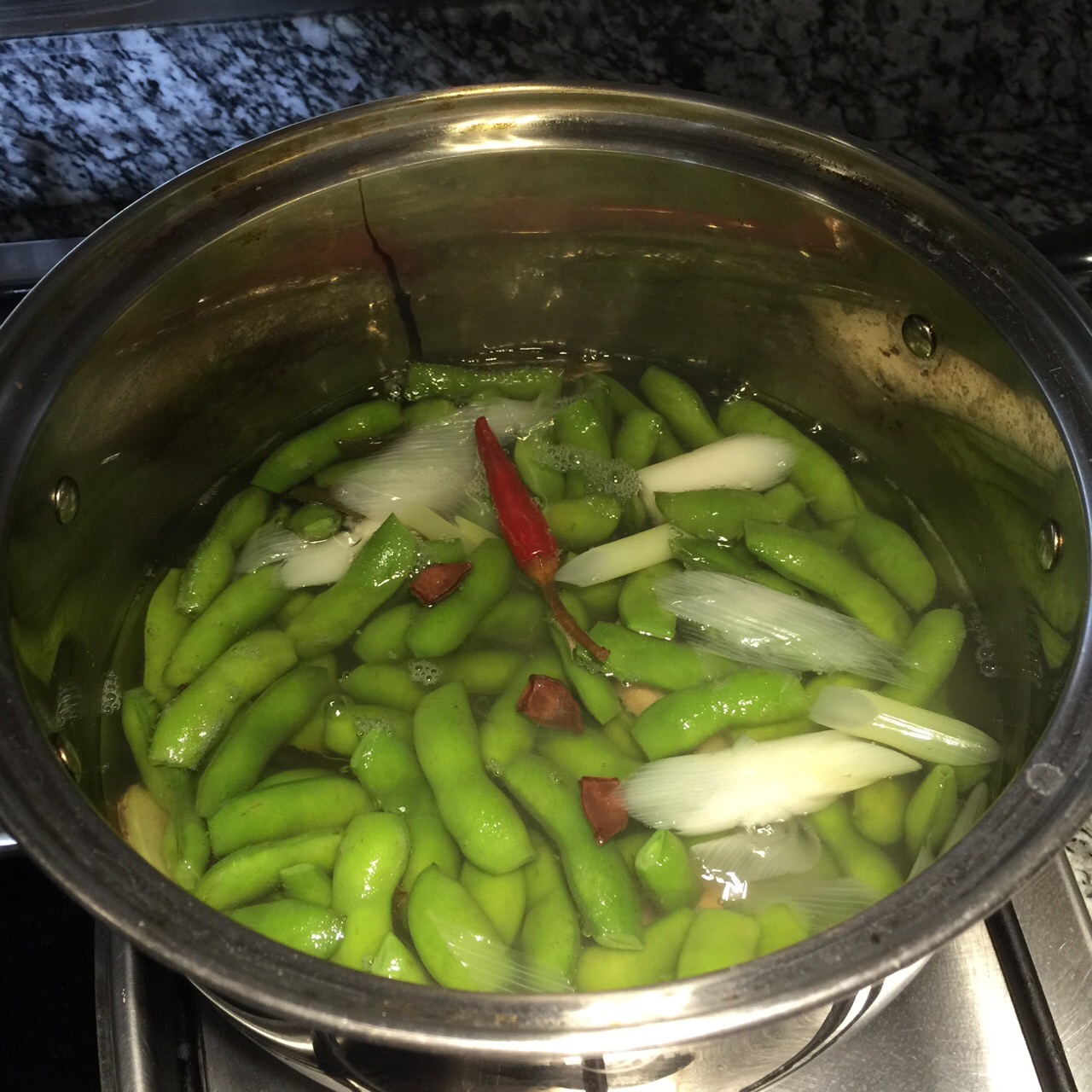 盐水毛豆