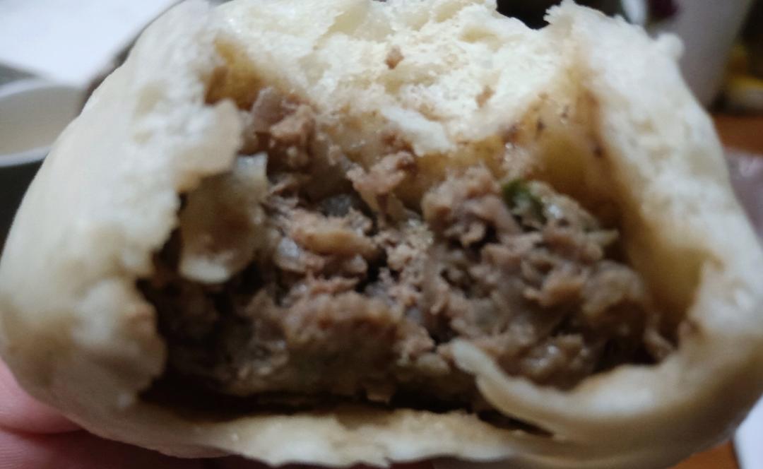 牛肉萝卜馅包子