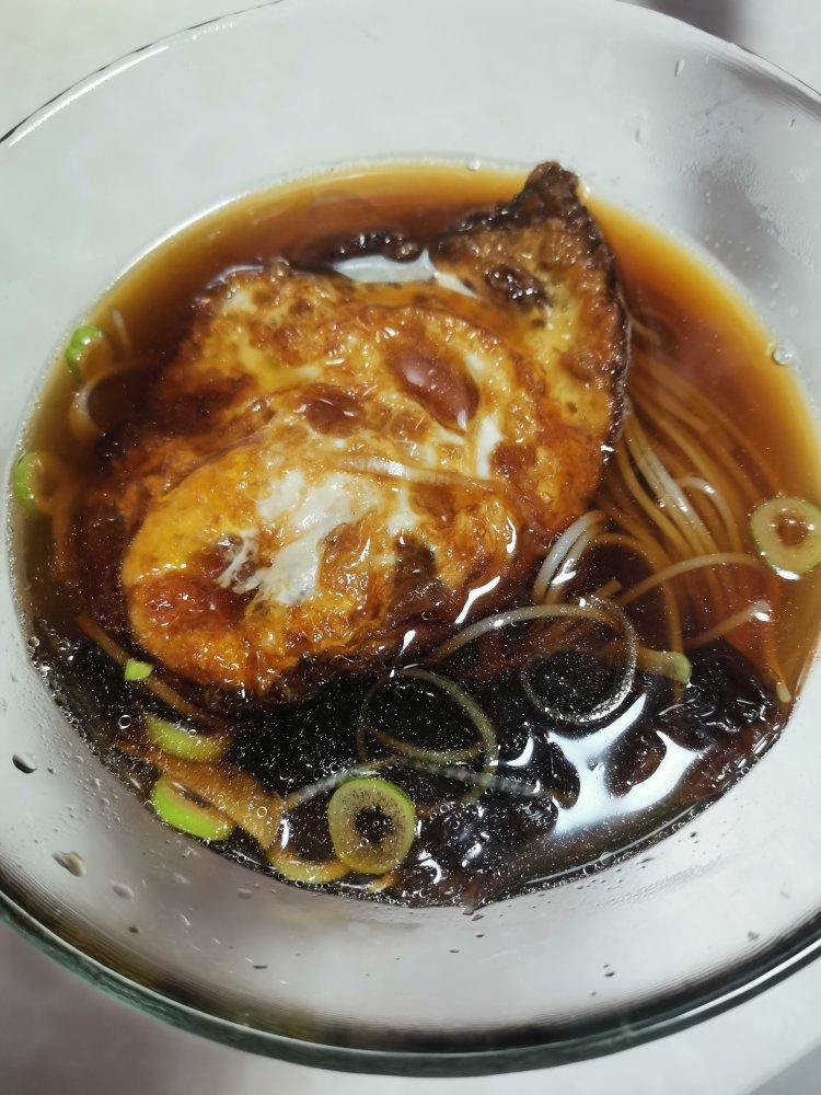 家传家常煎蛋面