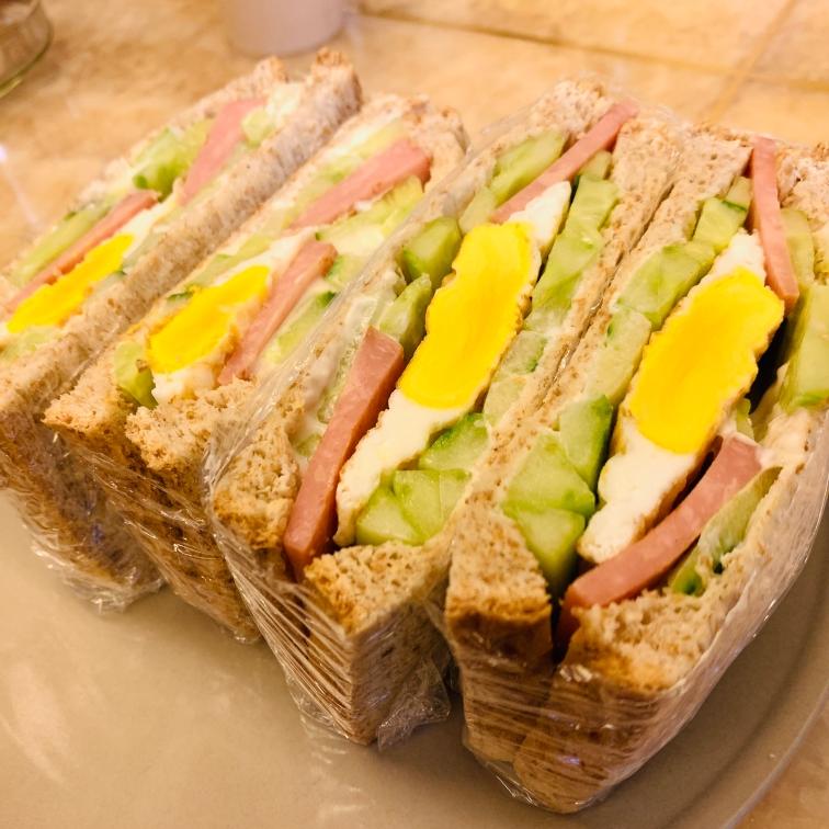 嘉顿三明治的做法