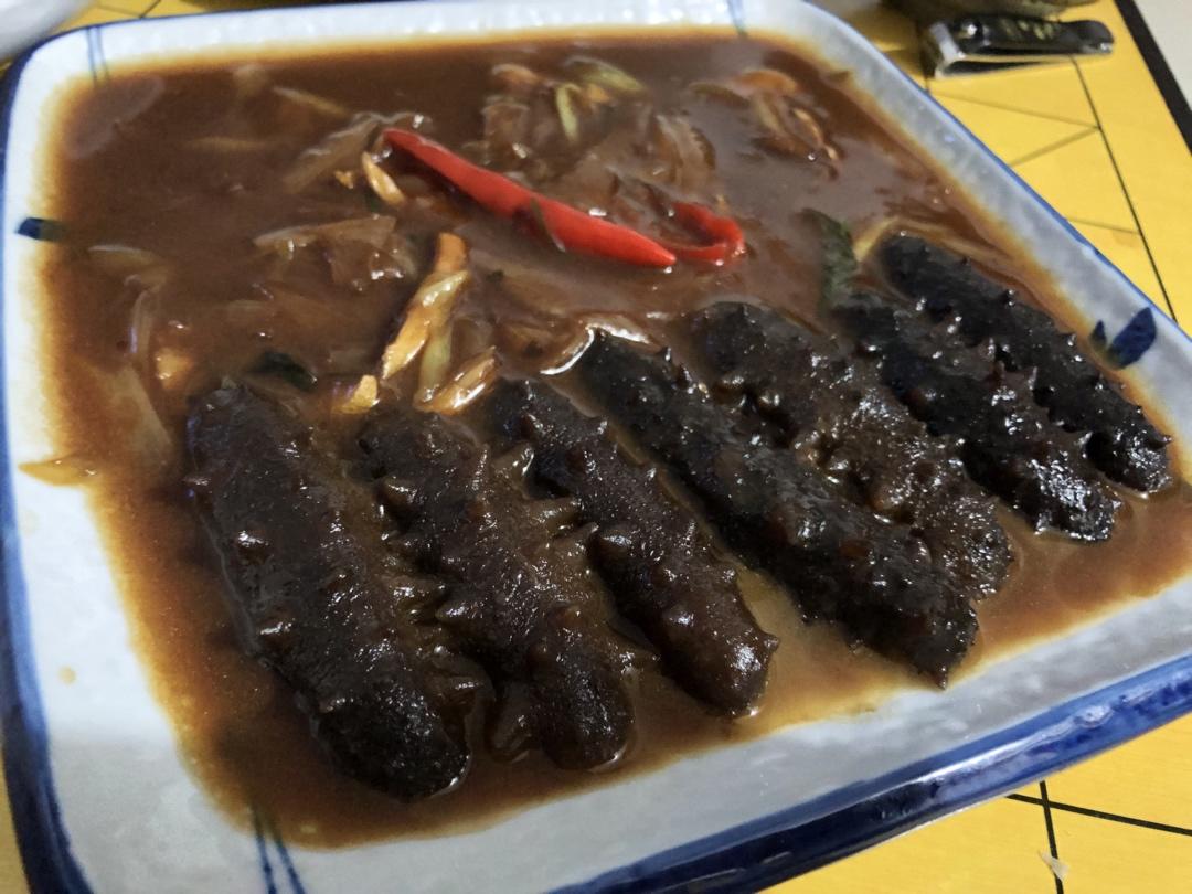 鲁菜葱烧海参