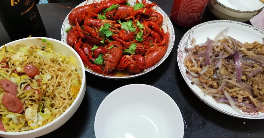 麻辣小龙虾