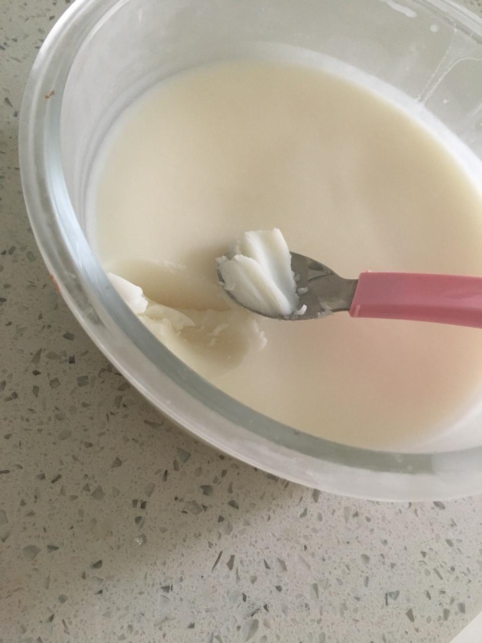 轻松熬出又白又滑土猪油