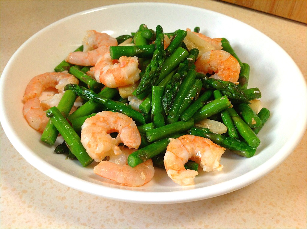 apple-2199做的芦笋炒虾仁