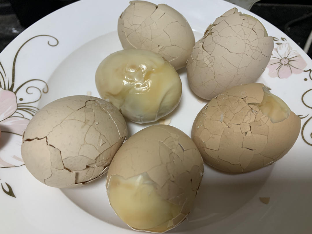 汗蒸房里的盐焗蛋