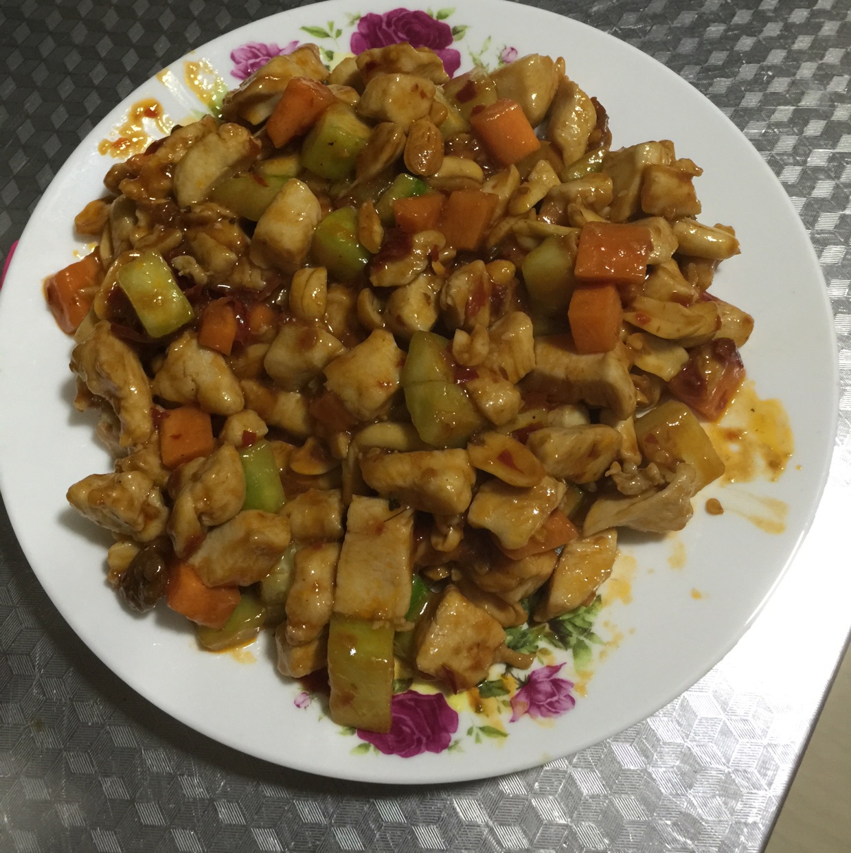 四川正宗宫保鸡丁