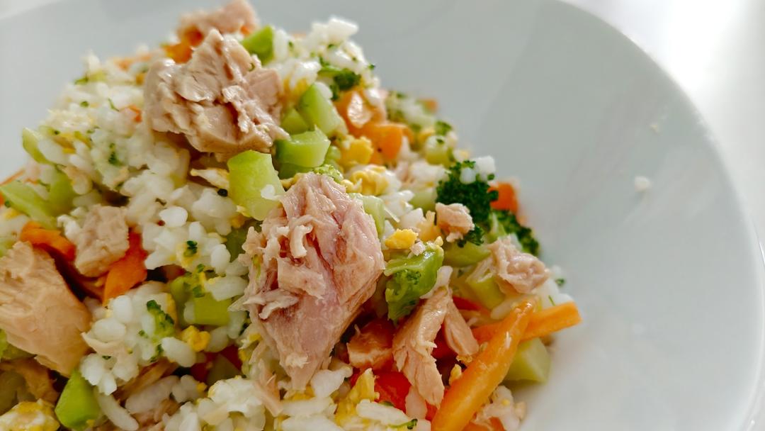金枪鱼蛋炒饭
