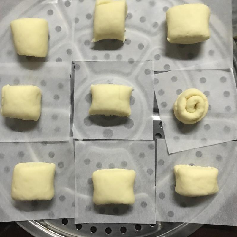 一发奶香小馒头，口感特别好！