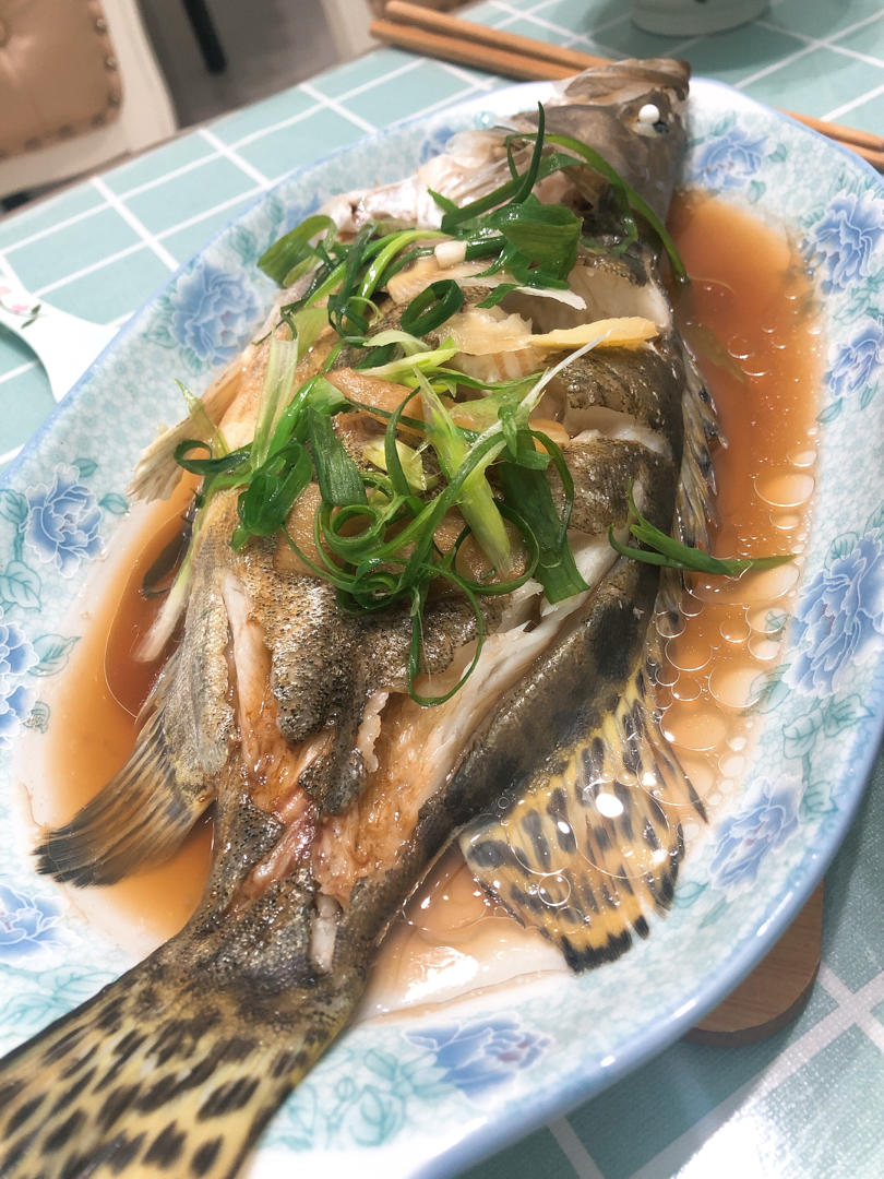 清蒸桂花鱼(鳜鱼)，适合各种清蒸鱼，超级鲜美