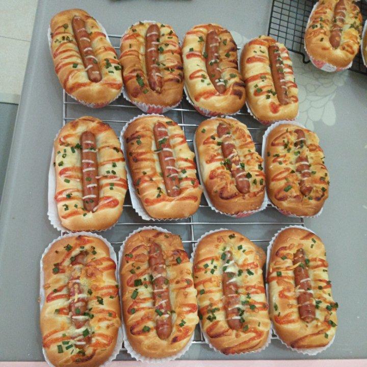 软fufu的经典肉松肠仔包