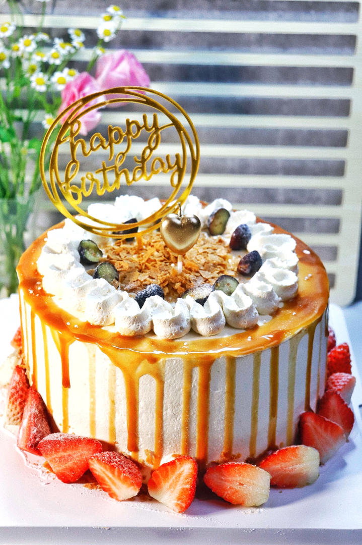 海盐焦糖生日蛋糕