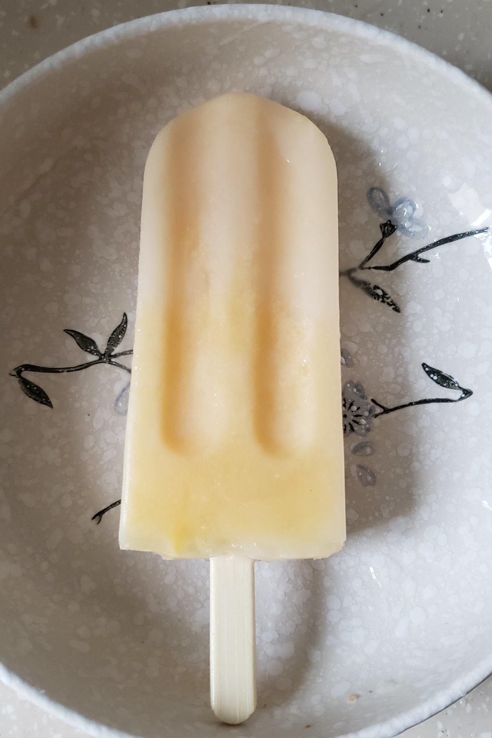 静11做的简单好吃的芒果棒冰