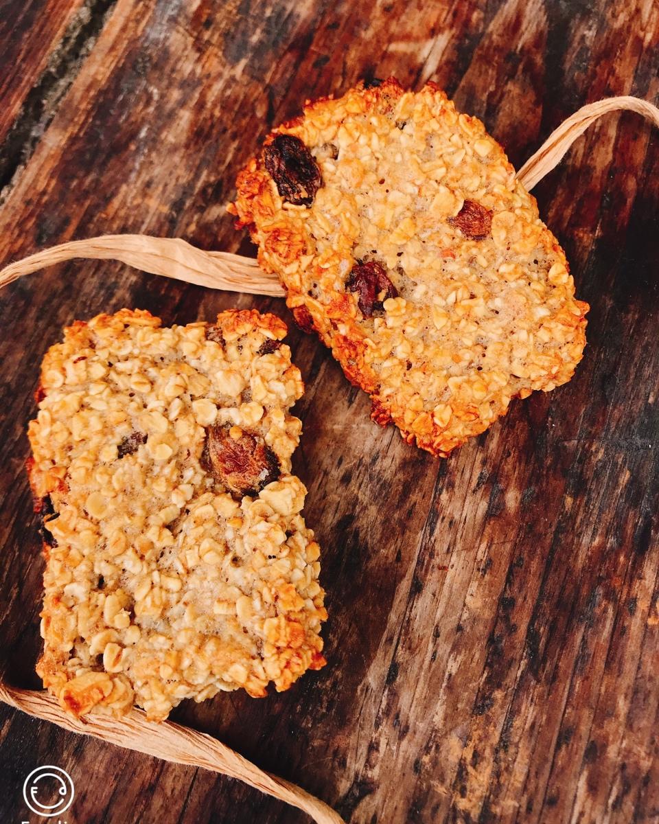 （不喜欢勿尝试 口感偏硬）少糖无油低脂全麦燕麦代餐饼干