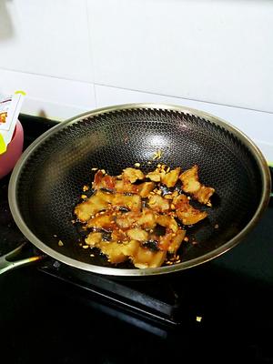 “韩式烤五花肉”平底锅就能做‼️在家享用烤肉大餐.外焦里嫩太香了‼️的做法 步骤2