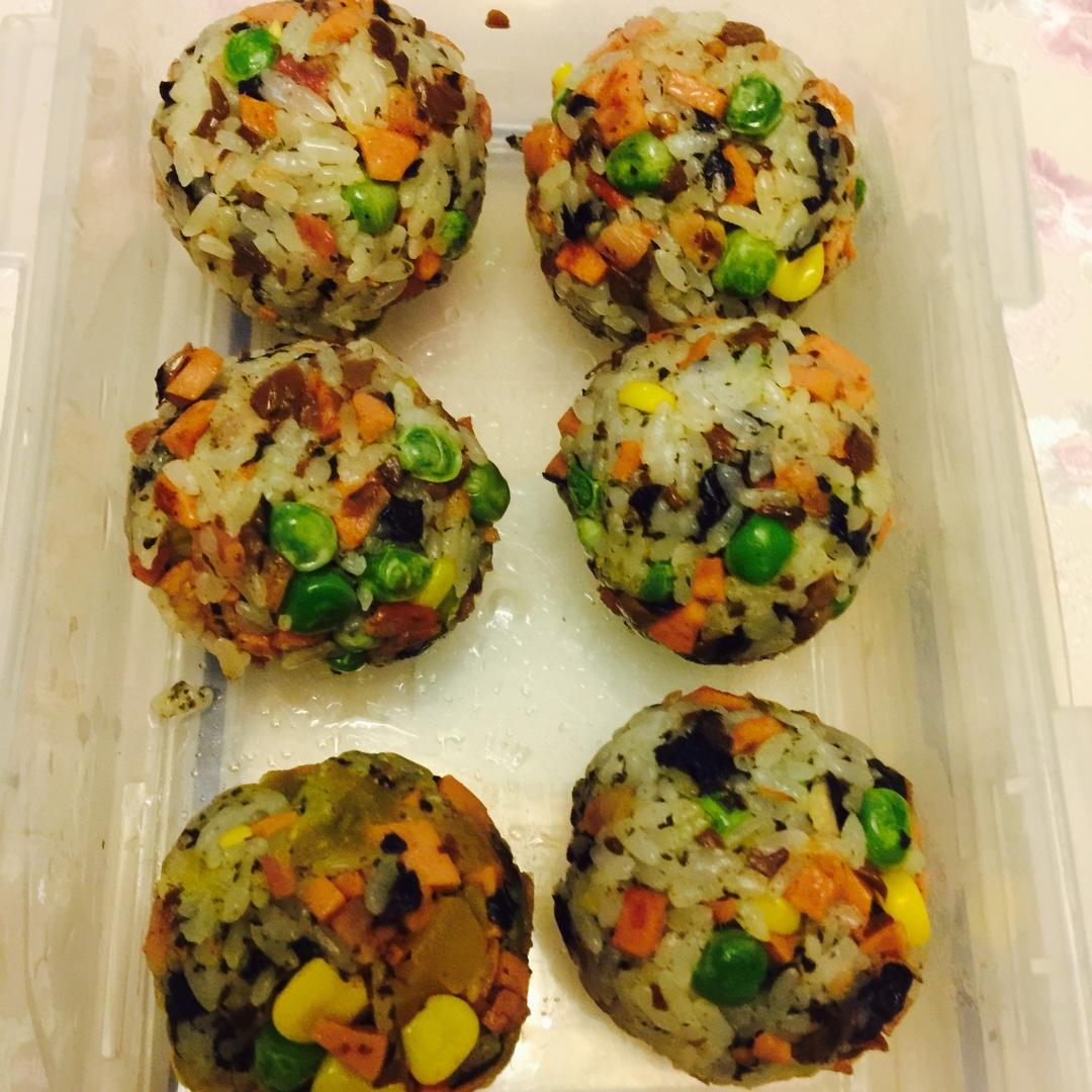 心情饭团