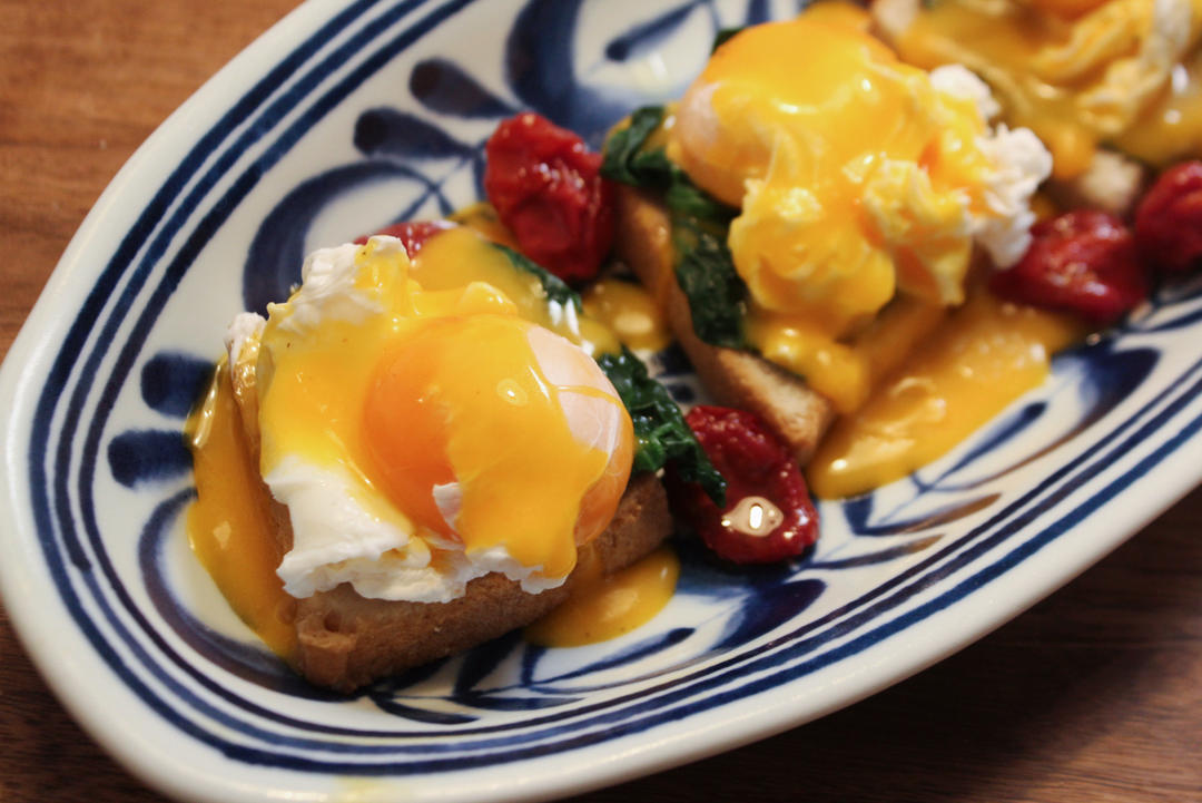 完胜咖啡店的brunch(班尼迪克蛋)
