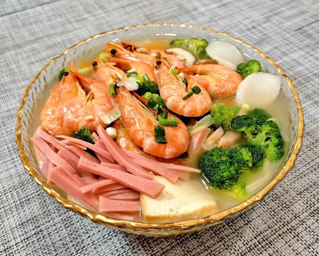 三鲜年糕汤