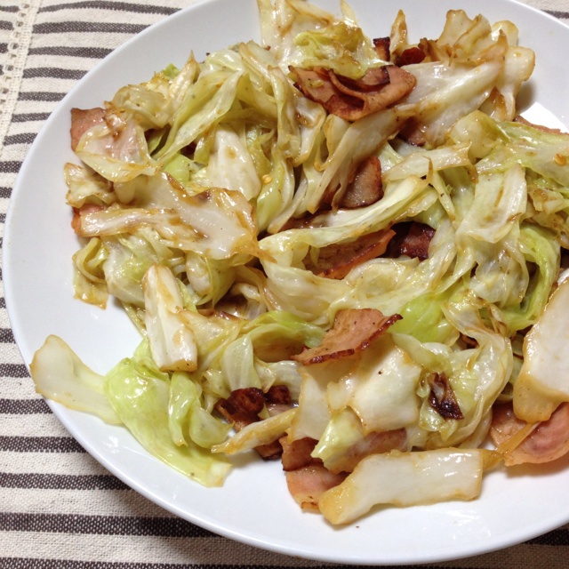 干锅培根手撕包菜